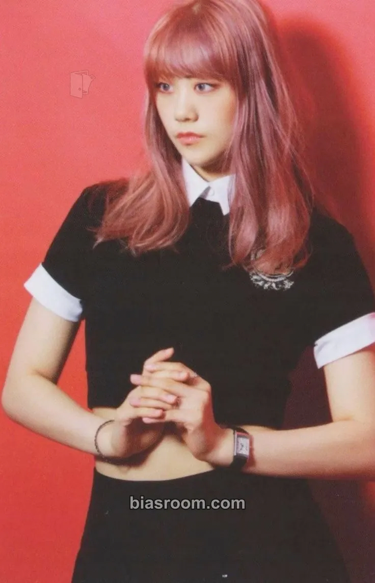 Lua Lucky Photocard - Weki Meki - Weki Meki K-pop photocard