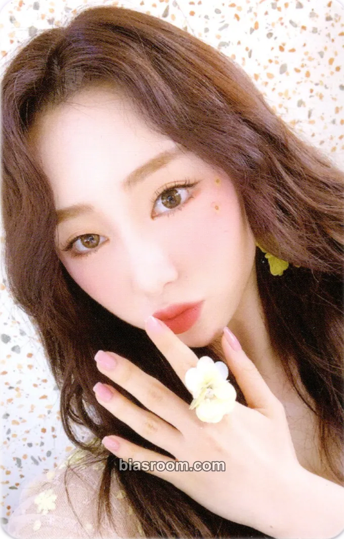 Yeonjung NEVERLAND Photocard - WJSN - WJSN K-pop photocard
