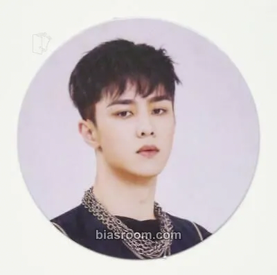 Kun Take Over The Moon Photocard - WayV - WayV K-pop photocard