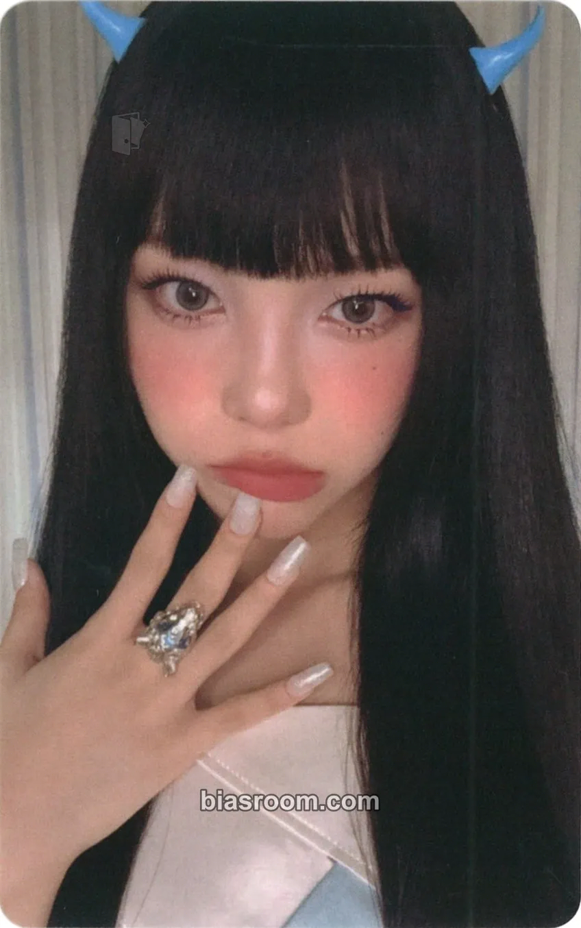 Ian FOCUS Photocard - Hearts2Hearts - Hearts2Hearts K-pop photocard