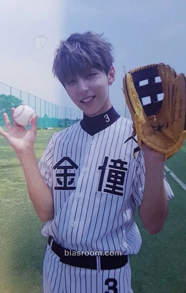 Golden Child - Y - Gol-Cha! Album album photocard
