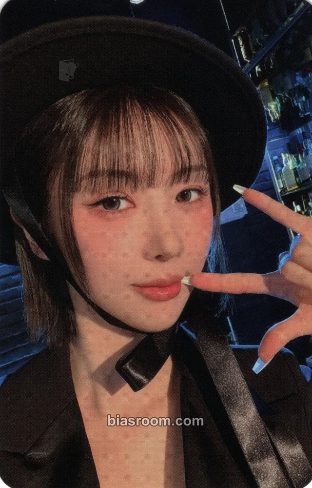 Yoohyeon Playlist #You are you Photocard - Dreamcatcher - Dreamcatcher K-pop photocard