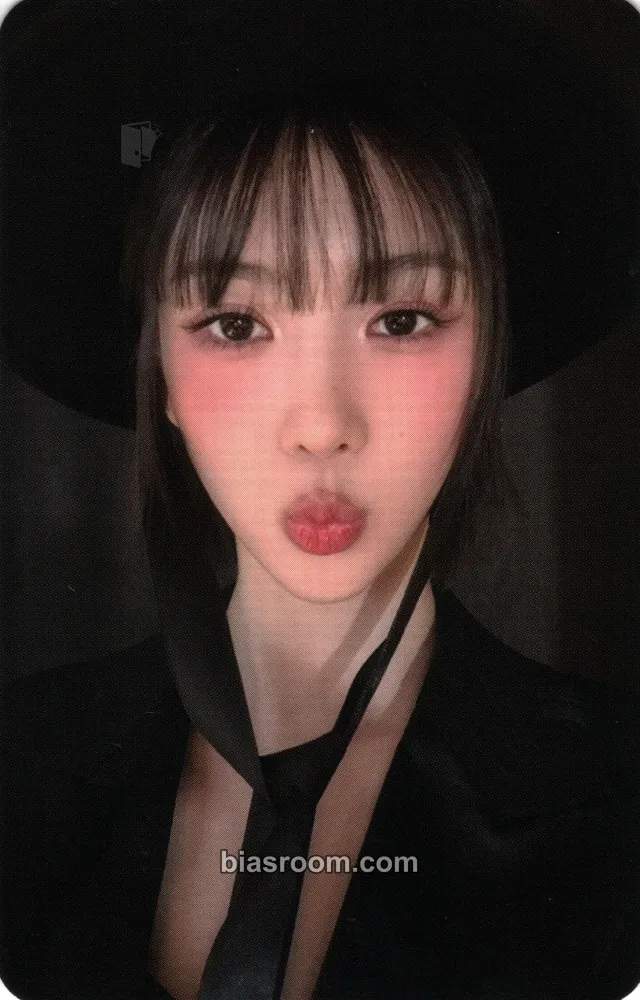 Yoohyeon Playlist #You are you Photocard - Dreamcatcher - Dreamcatcher K-pop photocard