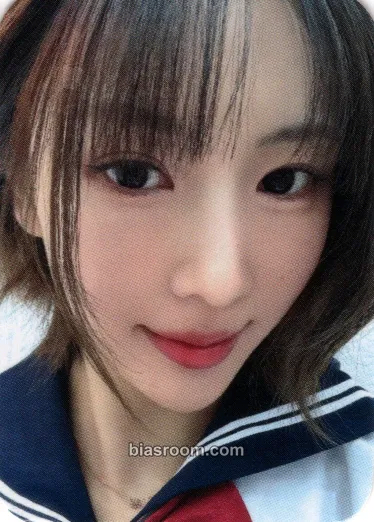 Yoohyeon Playlist #You are you Photocard - Dreamcatcher - Dreamcatcher K-pop photocard