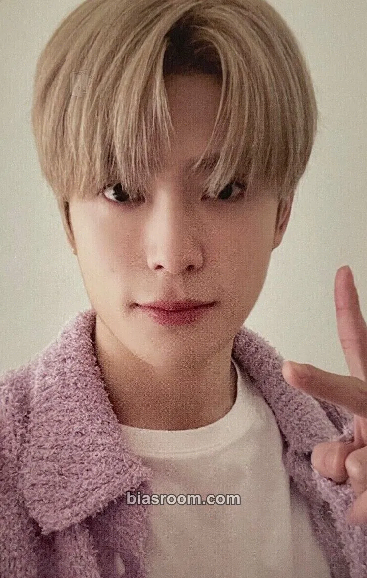 Jaehyun Perfume MD Photocard - NCT - NCT K-pop photocard