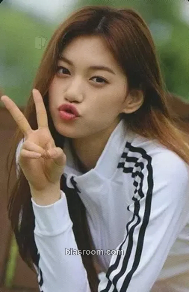 Kim Doyeon WEME Photocard - Weki Meki - Weki Meki K-pop photocard