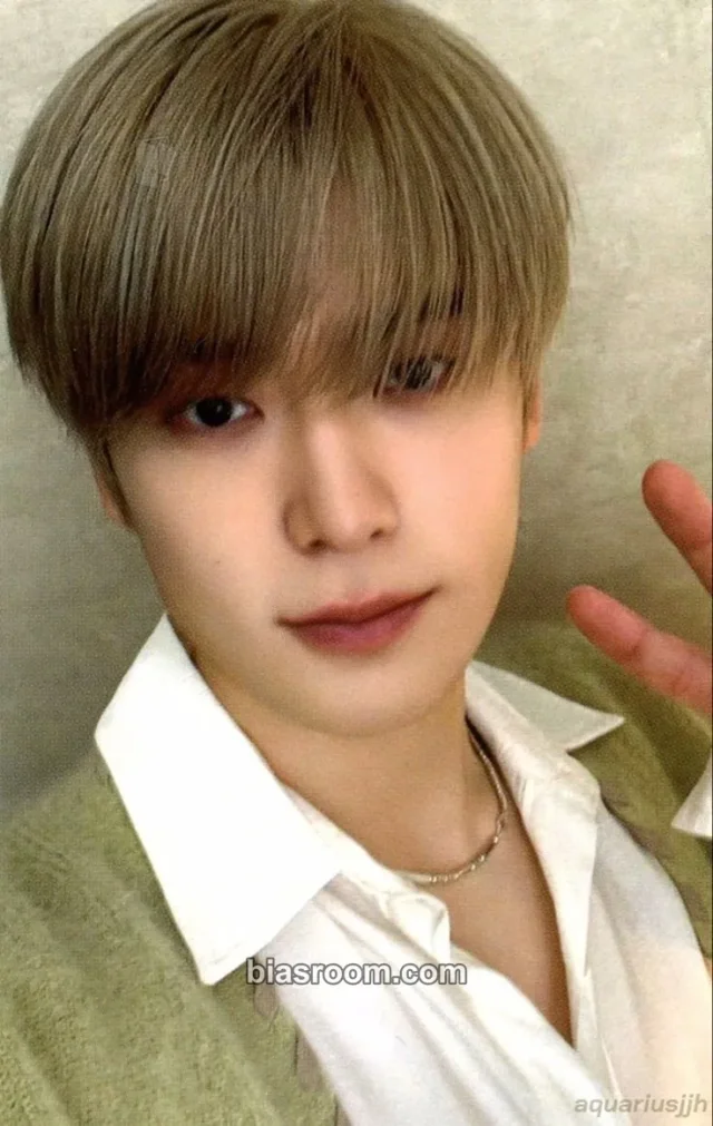 NCT - Jaehyun - Perfume (DJJ unit) Album merch photocard mirror version