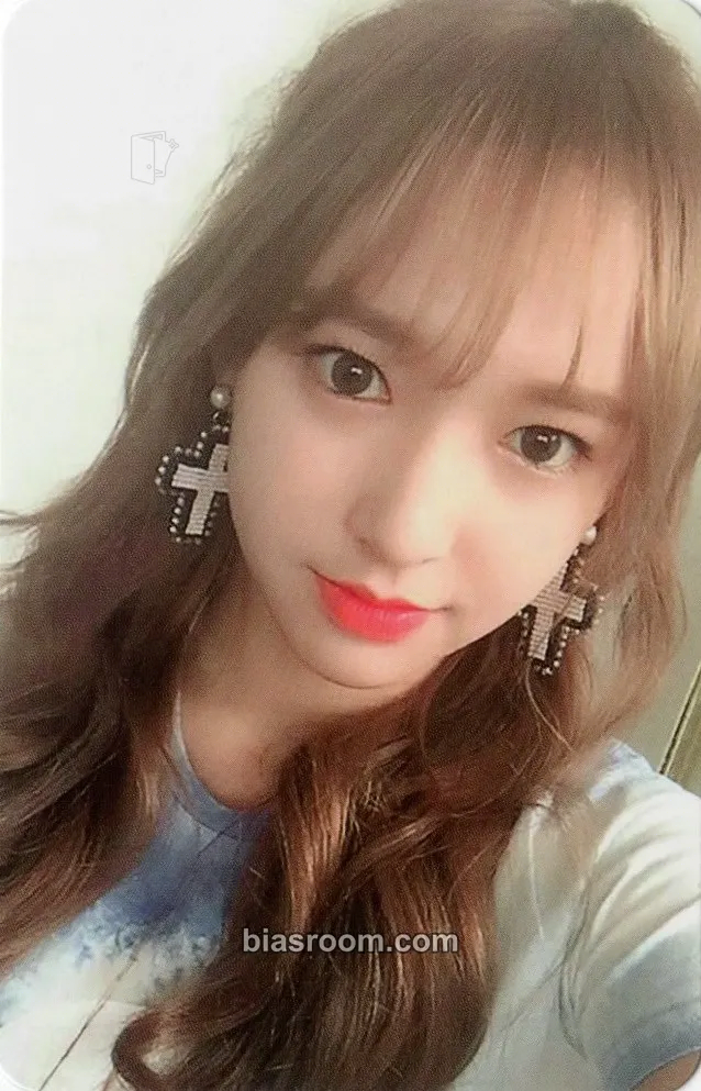 Cheng Xiao Happy Moment Photocard - WJSN - WJSN K-pop photocard