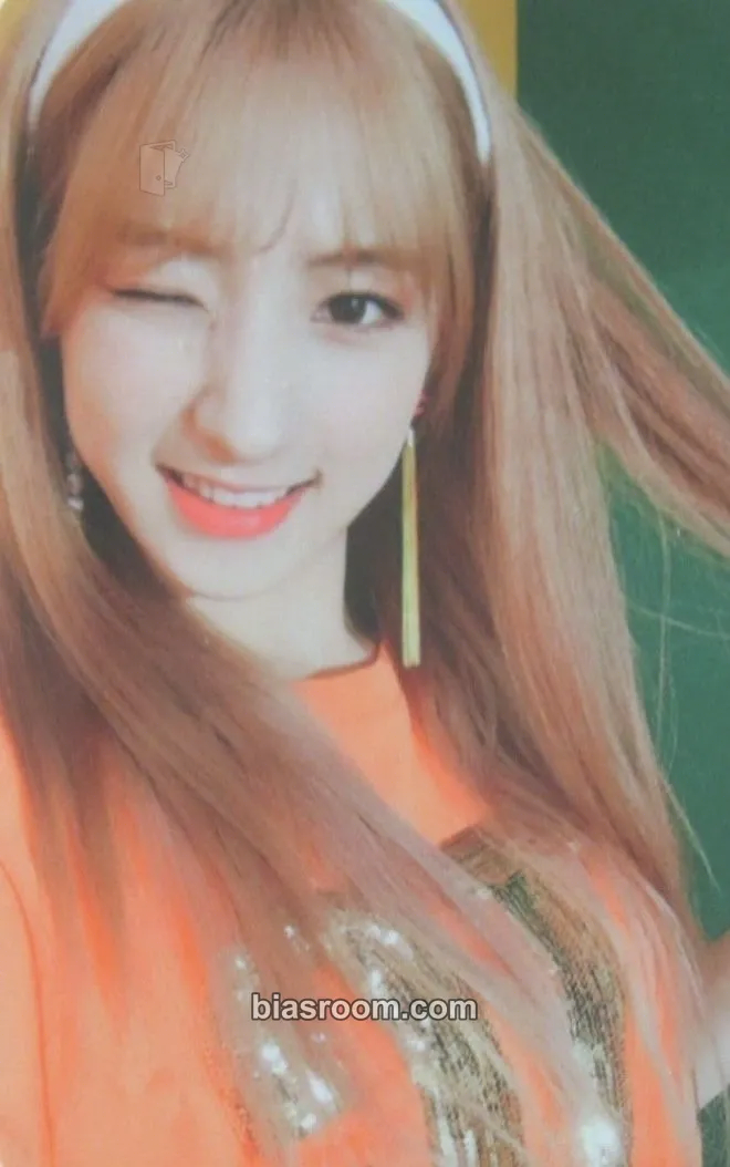 Eunseo Happy Moment Photocard - WJSN - WJSN K-pop photocard