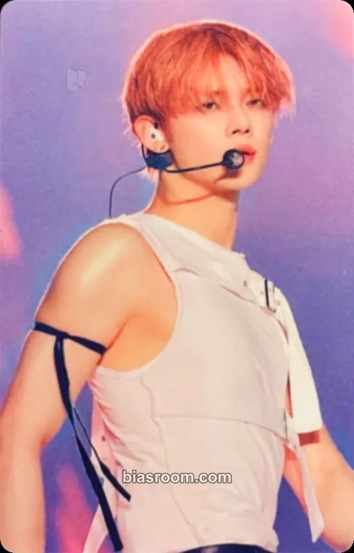 Yeonjun Act: Promise Photocard - TOMORROW X TOGETHER - TOMORROW X TOGETHER K-pop photocard