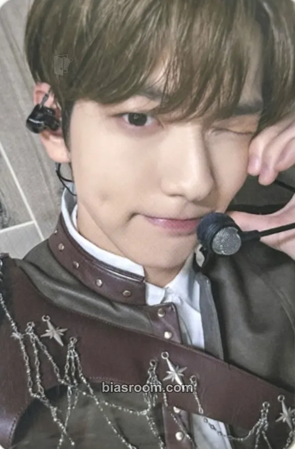 Soobin Minisode 3: Tomorrow Photocard - TOMORROW X TOGETHER - TOMORROW X TOGETHER K-pop photocard