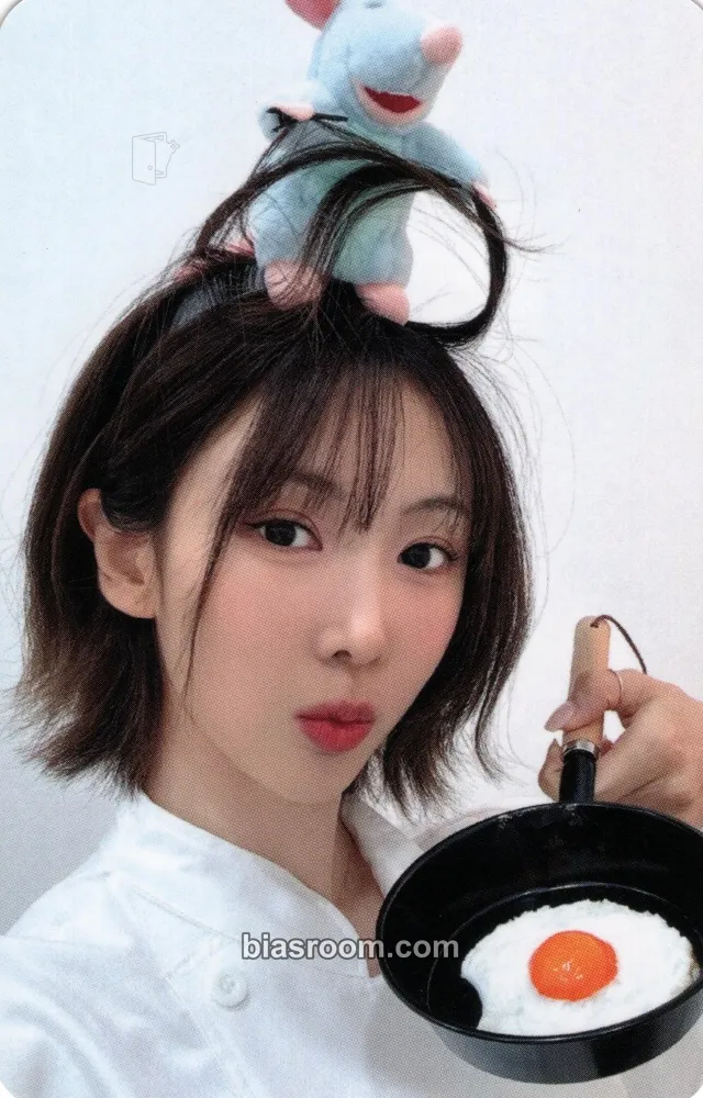 Yoohyeon Playlist #You are you Photocard - Dreamcatcher - Dreamcatcher K-pop photocard