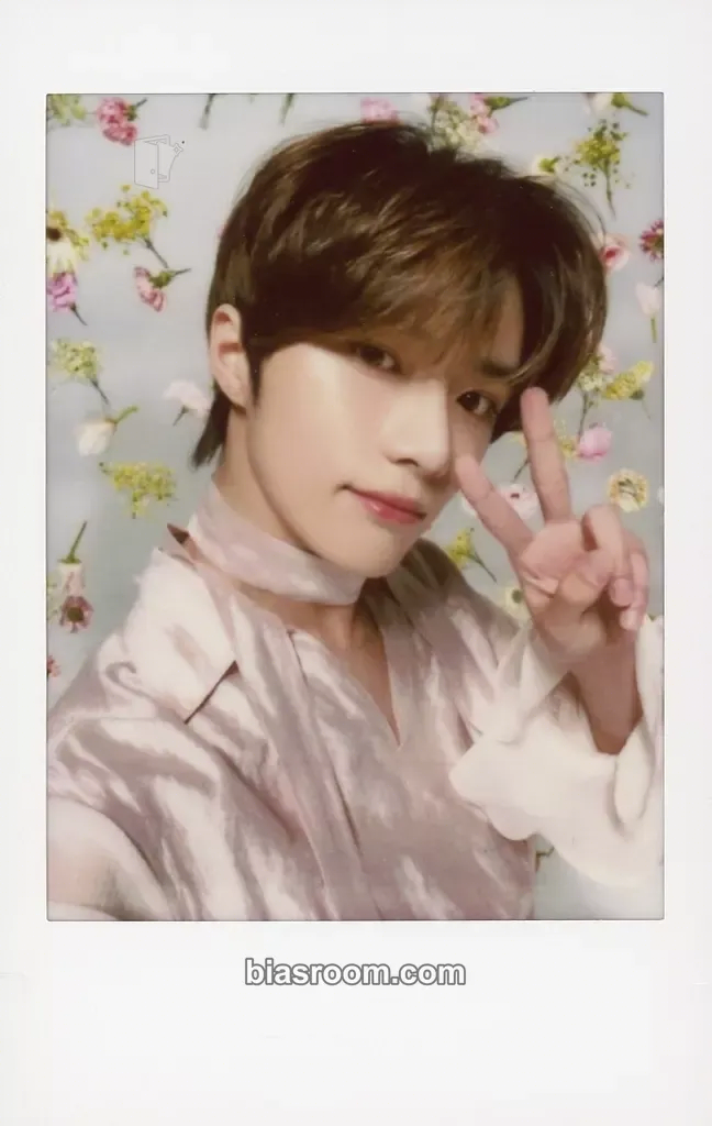 Beomgyu Act: Sweet Mirage Photocard - TOMORROW X TOGETHER - TOMORROW X TOGETHER K-pop photocard