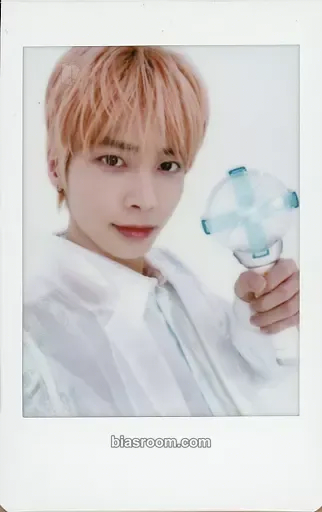 Taehyun Act: Sweet Mirage Photocard - TOMORROW X TOGETHER - TOMORROW X TOGETHER K-pop photocard