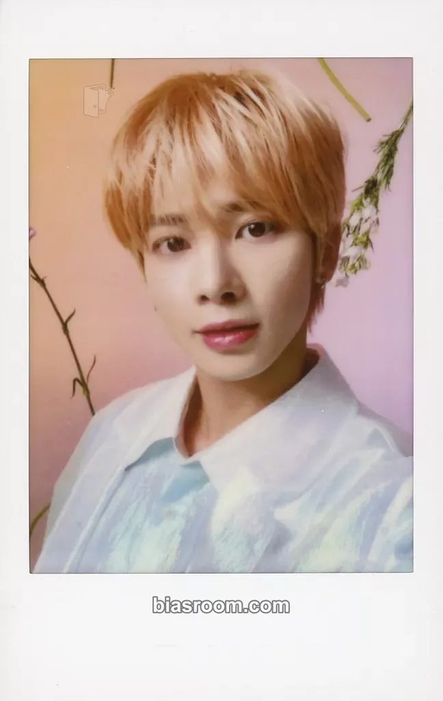 Taehyun Act: Sweet Mirage Photocard - TOMORROW X TOGETHER - TOMORROW X TOGETHER K-pop photocard