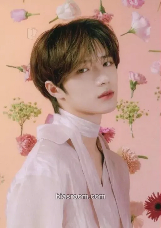 Beomgyu Act: Sweet Mirage Photocard - TOMORROW X TOGETHER - TOMORROW X TOGETHER K-pop photocard
