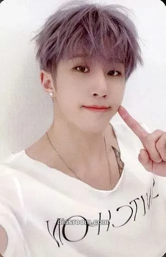JinJin Switch On Photocard - ASTRO - ASTRO K-pop photocard