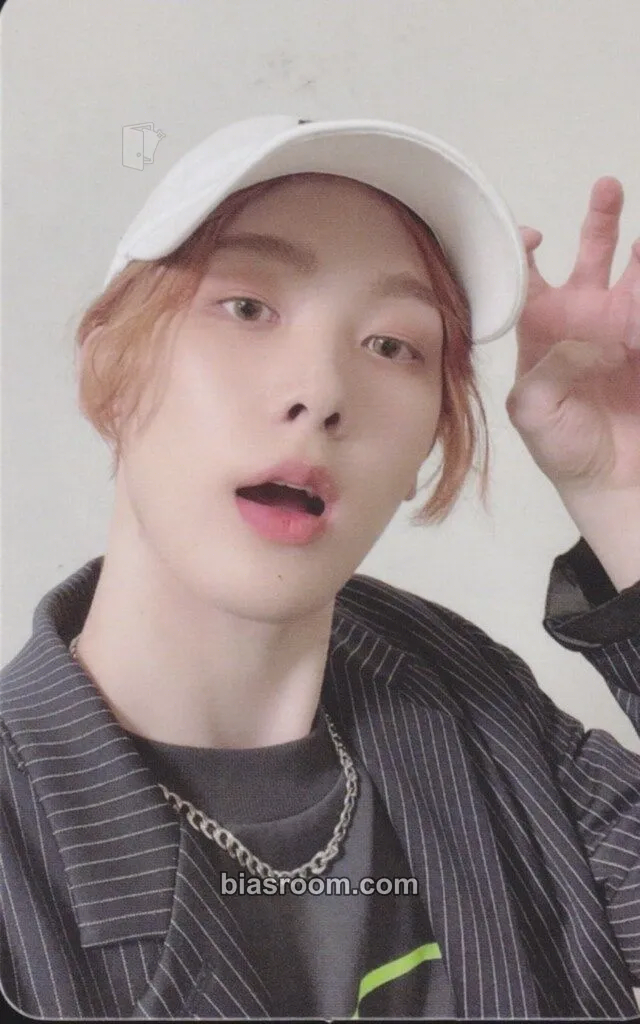 Yoon San-ha Switch On Photocard - ASTRO - ASTRO K-pop photocard