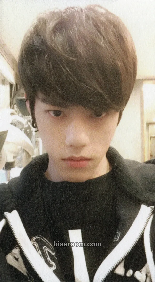 Hun N.Flying Awesome K-pop photocard