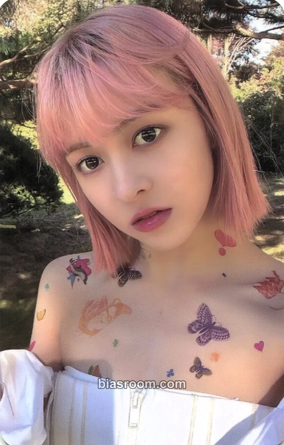 Lily Expérgo Photocard - NMIXX - NMIXX K-pop photocard