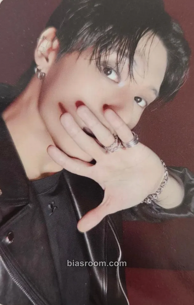 Wooyoung GOLDEN HOUR : Part.3 'In Your Fantasy Edition' Photocard - ATEEZ - ATEEZ K-pop photocard