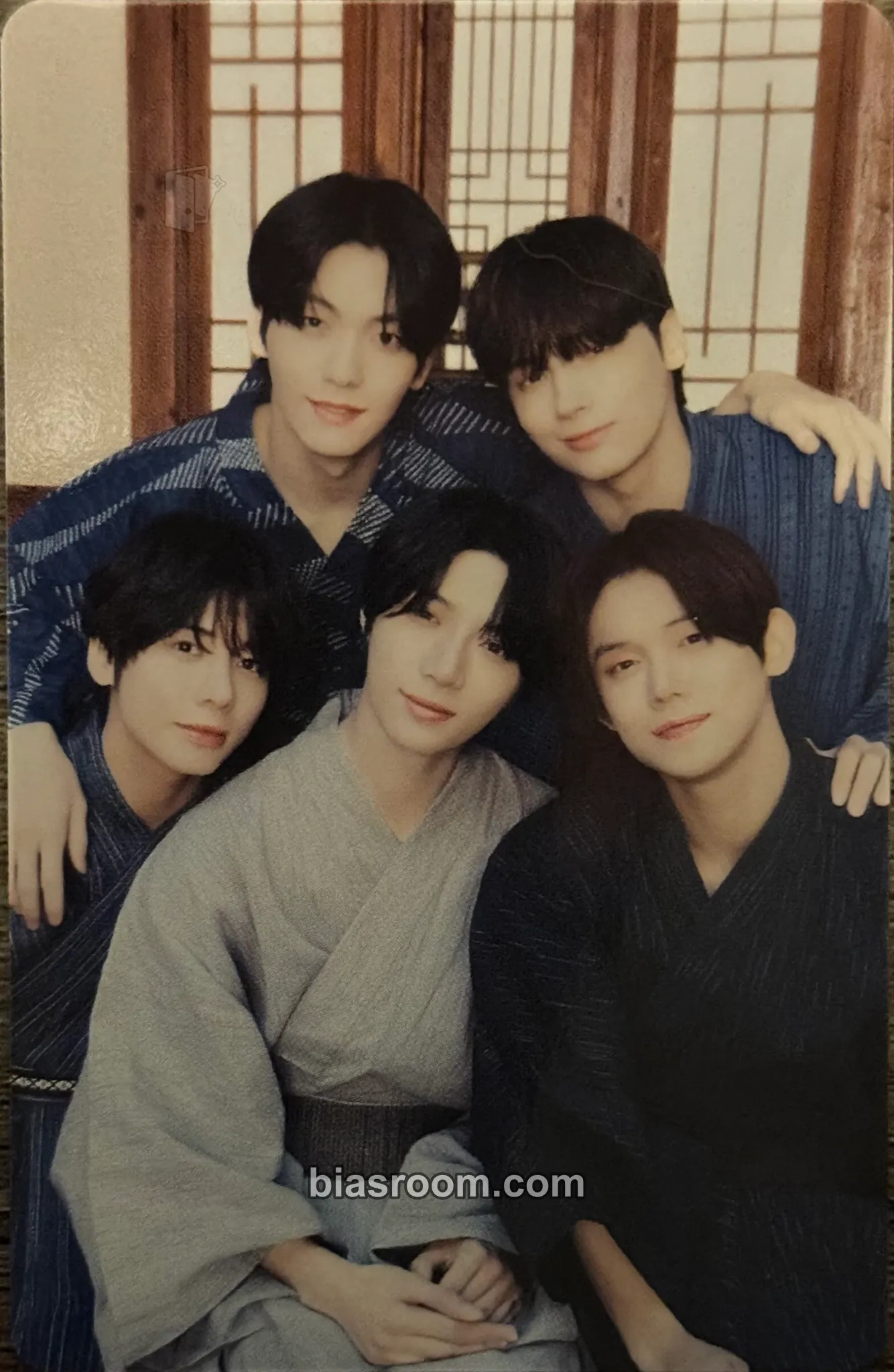 Summer Together Photocard - TOMORROW X TOGETHER - TOMORROW X TOGETHER K-pop photocard