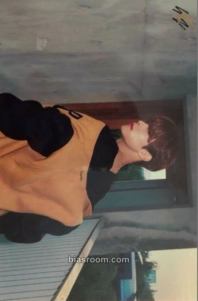 Seungmin World Tour “District 9 : Unlock” Photocard - Stray Kids - Stray Kids K-pop photocard