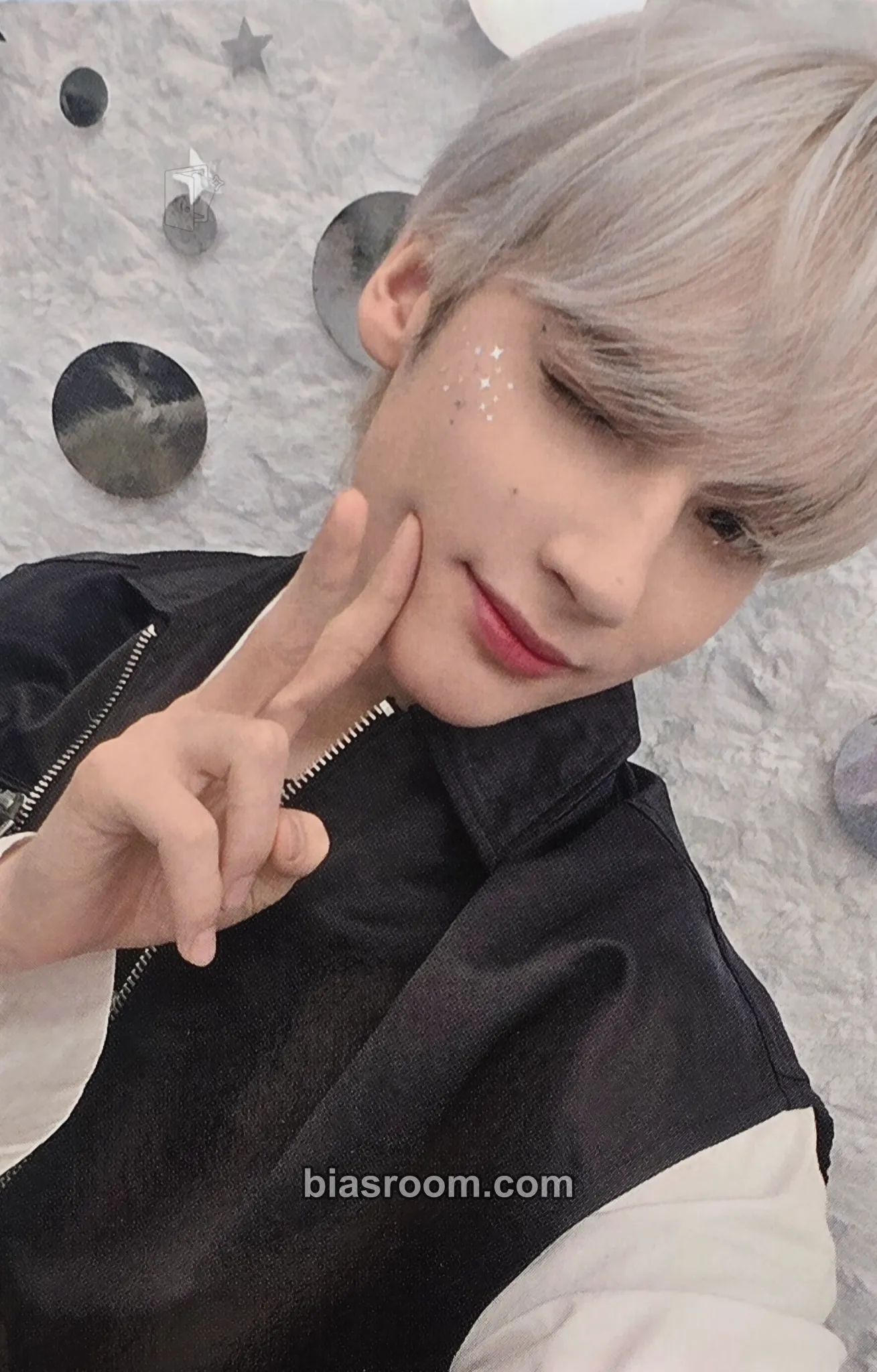 Huening Kai SBS 2025 Gayo Daejeon Photocard - TOMORROW X TOGETHER - TOMORROW X TOGETHER K-pop photocard