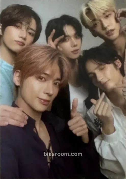 Act: Sweet Mirage Photocard - TOMORROW X TOGETHER - TOMORROW X TOGETHER K-pop photocard