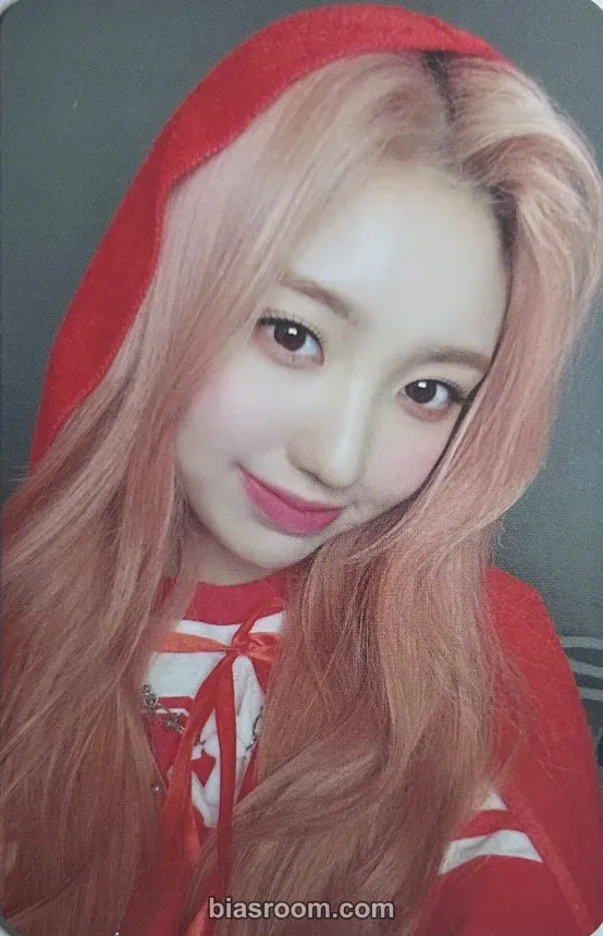 Yeseo LOVESTRUCK! Photocard - Kep1er - Kep1er K-pop photocard