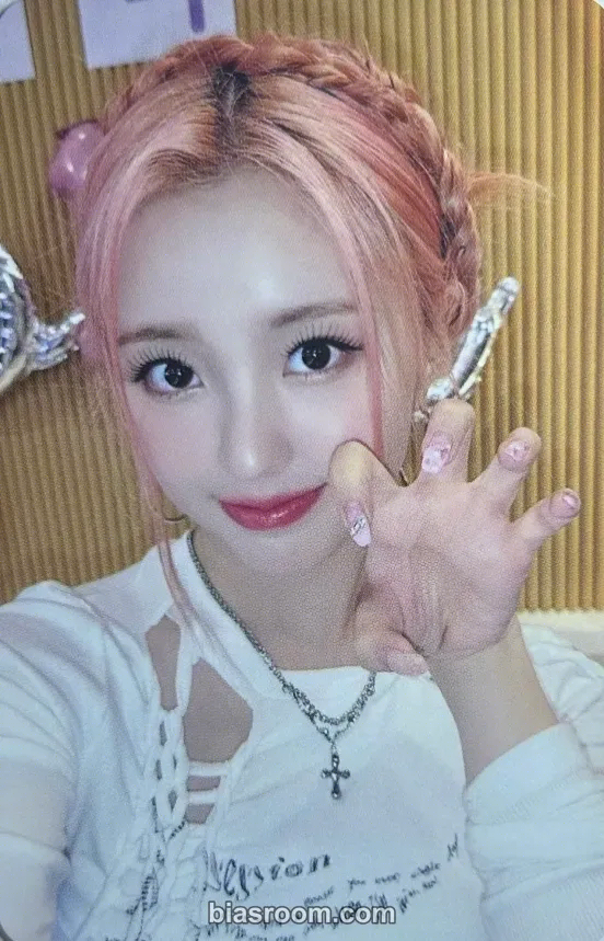 Yeseo LOVESTRUCK! Photocard - Kep1er - Kep1er K-pop photocard