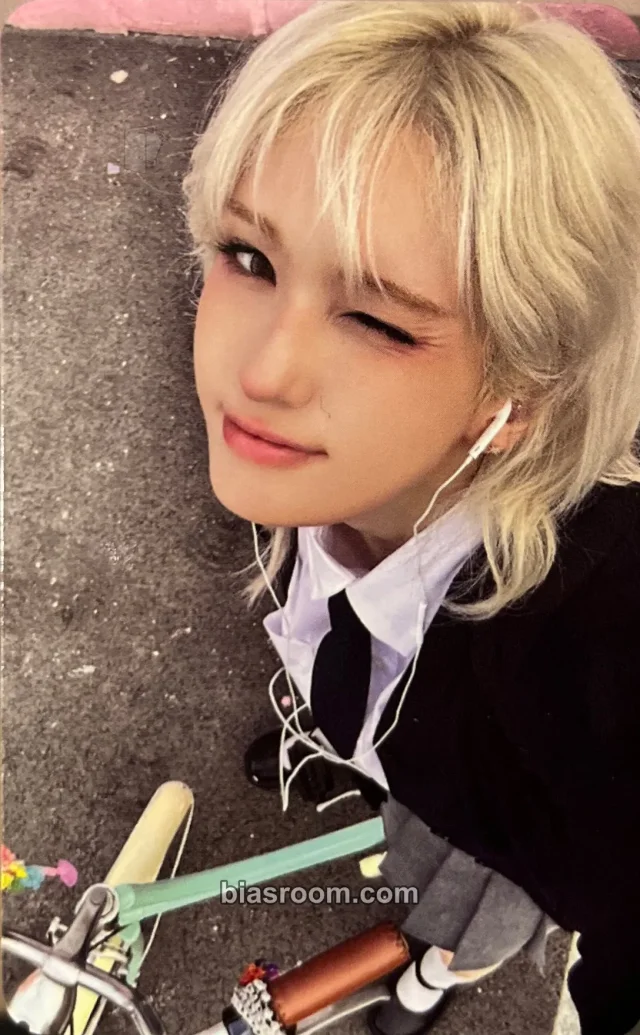 Jeon Somi - Jeon Somi - Game Plan Album album photocard nemo version