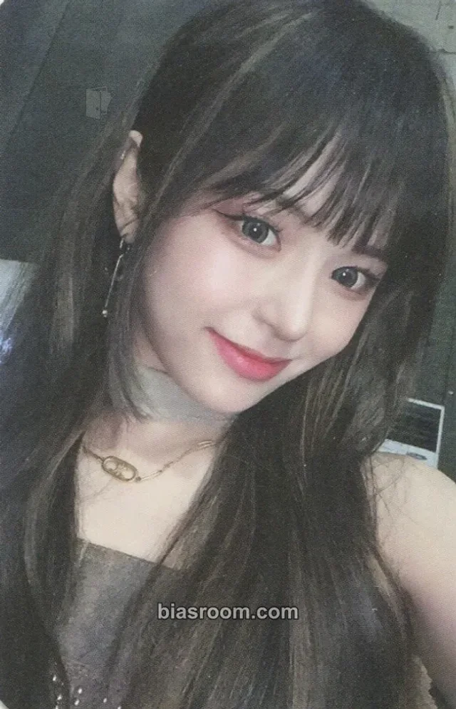 EVERGLOW - E:U - All My Girls Album lucky draw apple music