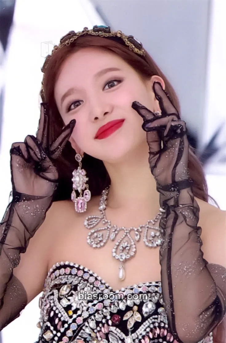Nayeon Feel Special Photocard - TWICE - TWICE K-pop photocard