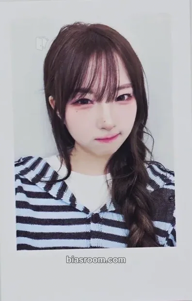 Hayeon Beyond Beauty Photocard - tripleS - tripleS K-pop photocard