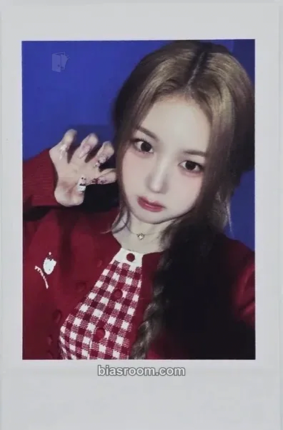 Joobin Beyond Beauty Photocard - tripleS - tripleS K-pop photocard
