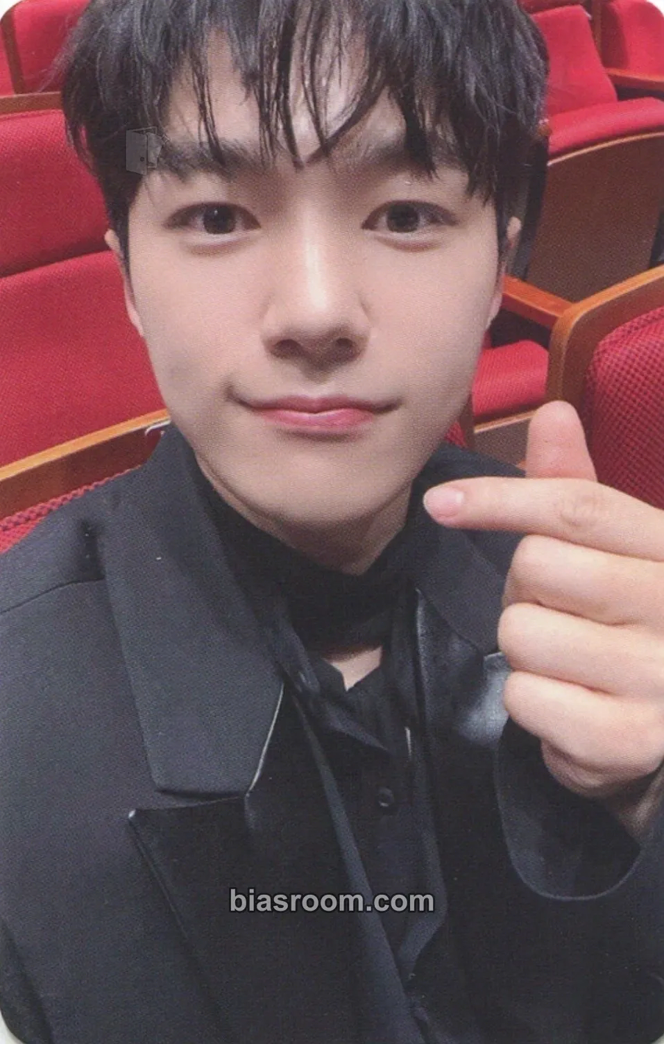 L / Myungsoo 13egin Photocard - INFINITE - INFINITE K-pop photocard