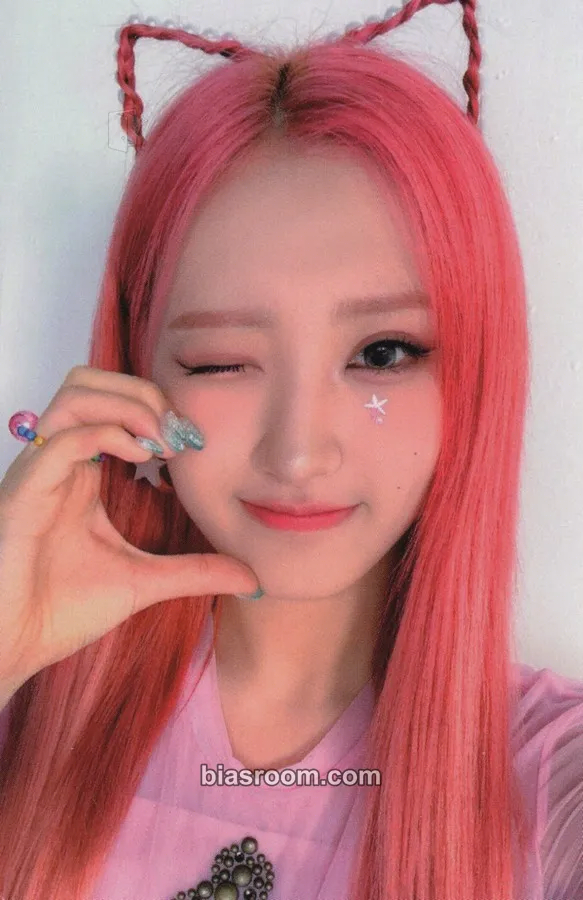 Hwiseo 7+Up Photocard - EL7Z UP - EL7Z UP K-pop photocard