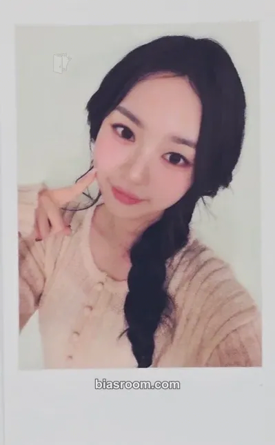 Soomin Beyond Beauty Photocard - tripleS - tripleS K-pop photocard
