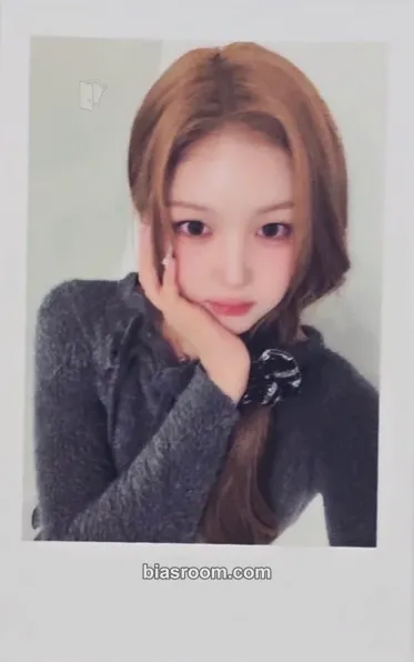 Joobin Beyond Beauty Photocard - tripleS - tripleS K-pop photocard