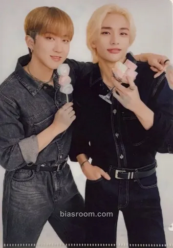 Family Mart x Stray Kids Photocard - Stray Kids - Stray Kids K-pop photocard