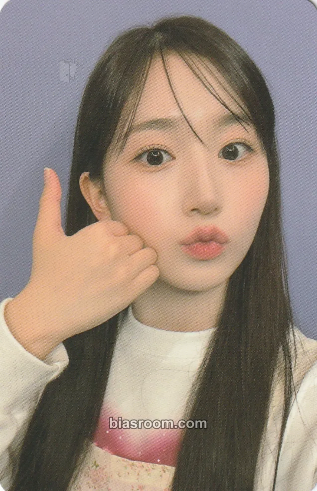 Haewon ENTWURF Photocard - NMIXX - NMIXX K-pop photocard