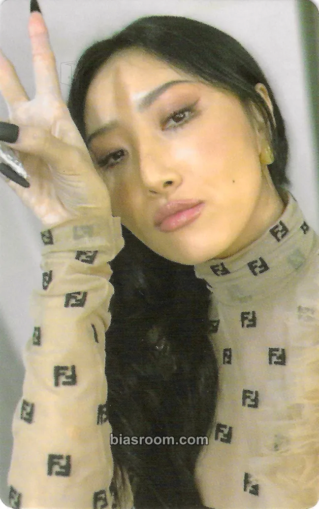 Hwasa Guilty Pleasure Photocard - MAMAMOO - MAMAMOO K-pop photocard