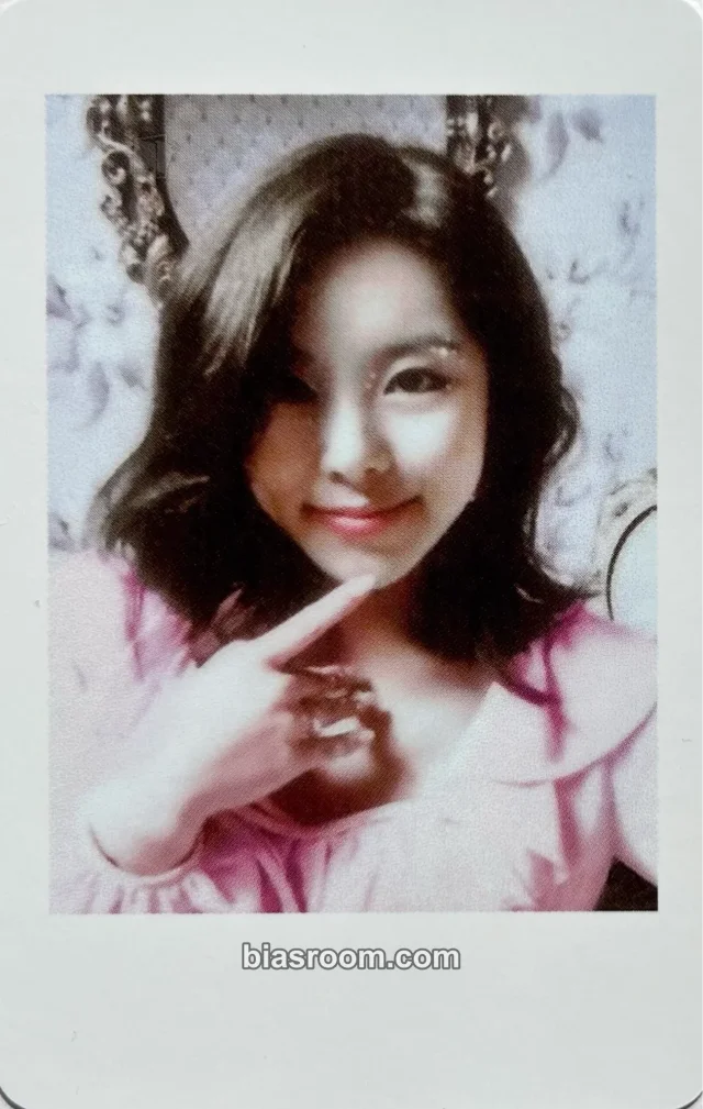 MAMAMOO - Wheein - WHEE Album withdrama lucky draw polaroid