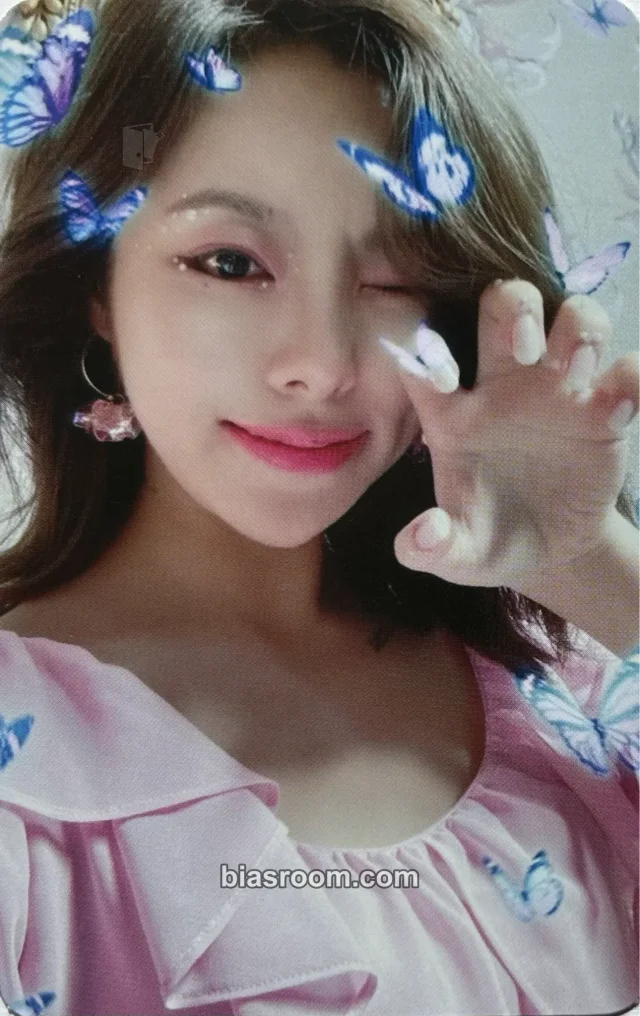 MAMAMOO - Wheein - WHEE Album wonderwall pob (pre-order benefit)