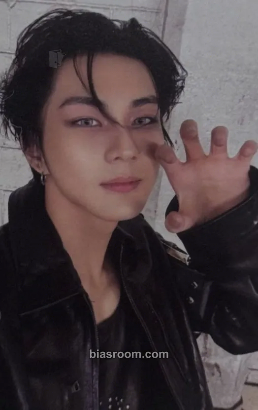 Jungwon THE SIN: VANISH Photocard - ENHYPEN - ENHYPEN K-pop photocard