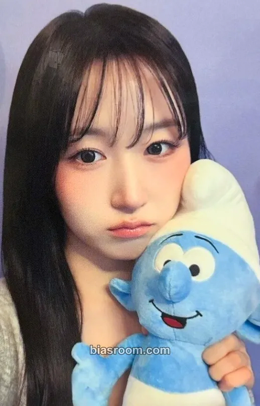 Haewon Blue Valentine Photocard - NMIXX - NMIXX K-pop photocard