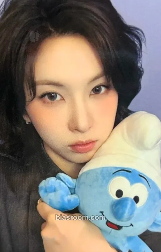 Bae Blue Valentine Photocard - NMIXX - NMIXX K-pop photocard