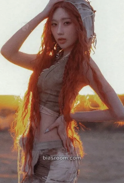 Hannah Defend Myself Photocard - X:IN - X:IN K-pop photocard