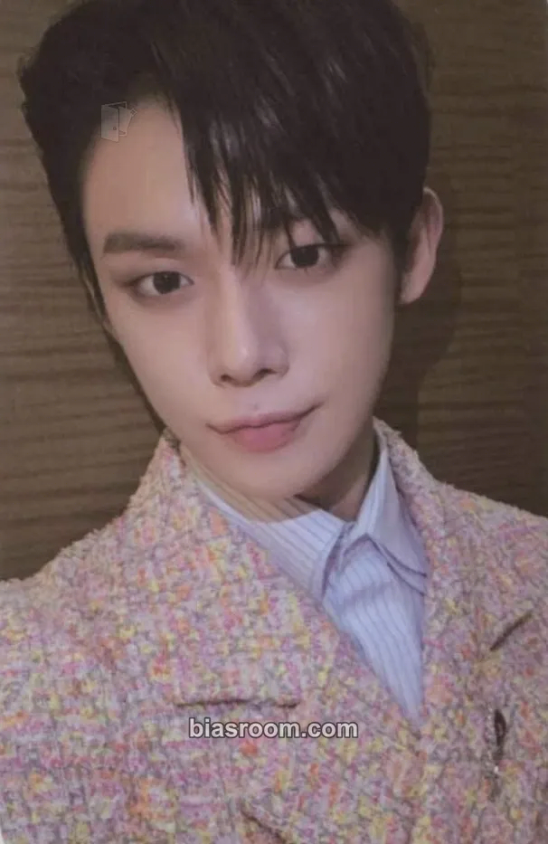 Yeonjun Minisode 3: Tomorrow Photocard - TOMORROW X TOGETHER - TOMORROW X TOGETHER K-pop photocard